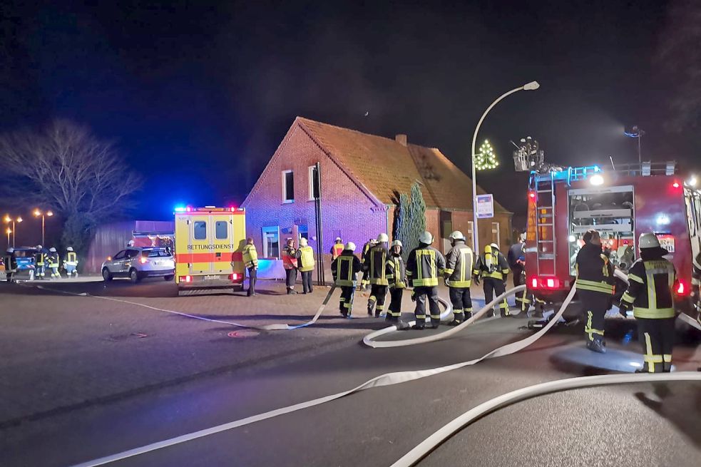 Zwei Verletzte Bei Zimmerbrand In Hage Ostfriesische Nachrichten