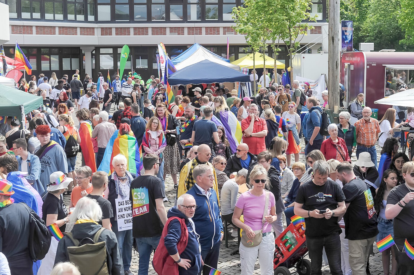 Die schönsten Bilder vom CSD in Aurich - Bild 2