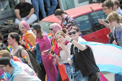 Die schönsten Bilder vom CSD in Aurich - Bild 16