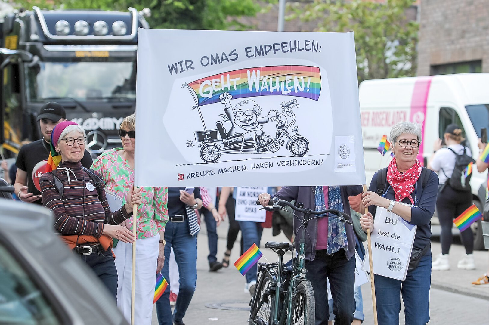 Die schönsten Bilder vom CSD in Aurich - Bild 34