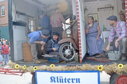 Korso der 45. Münkeboer Festtage - Bild 2