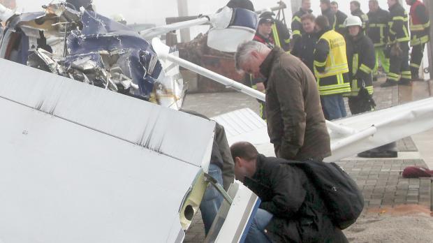 Pilot Stirbt Bei Flugzeugabsturz - Ostfriesische Nachrichten