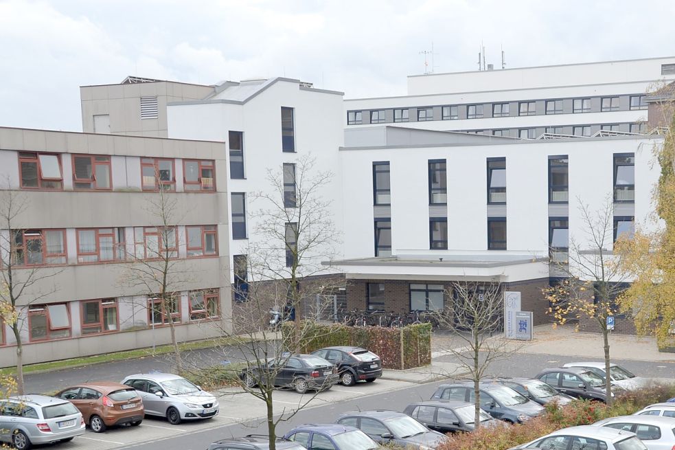 In der Psychiatrie des Klinikums Emden kam es zu einem Angriff mit tödlichem Ausgang. Archivfoto: Recke