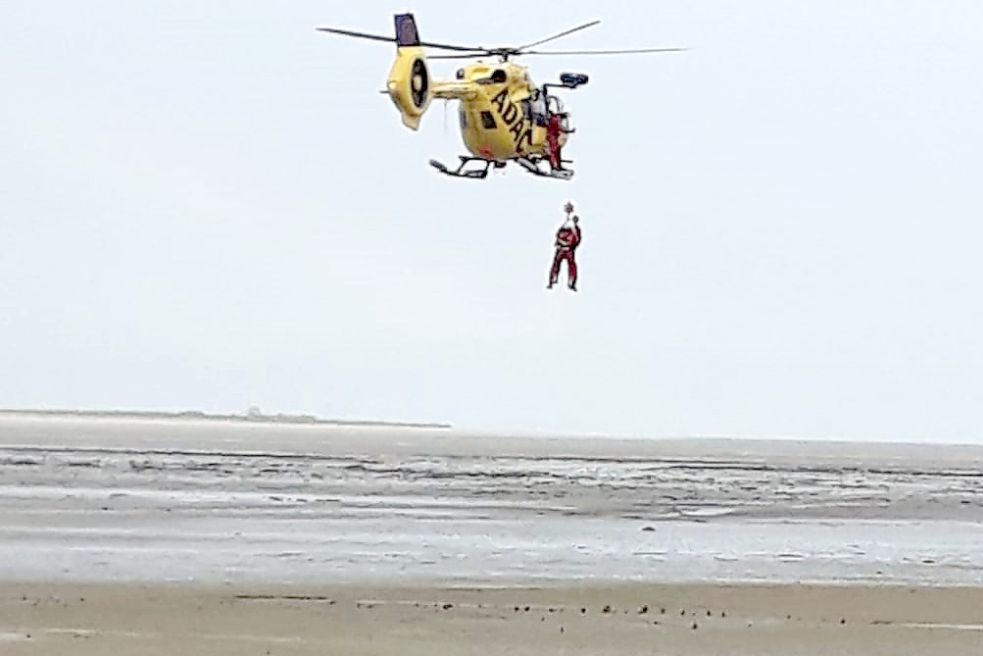 Der Rettungshubschrauber „Christoph 26“ im Einsatz auf Baltrum. Foto: Kreisfeuerwehrverband Aurich