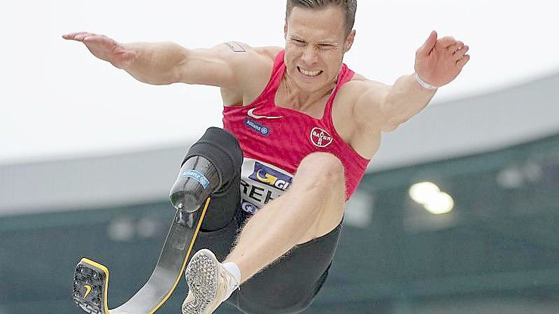 Sprang in Tokio zu Gold: Markus Rehm. Foto: Michael Kappeler/dpa