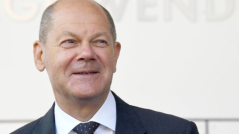 Die SPD mit Kanzlerkandidat Olaf Scholz baut ihren Vorsprung gegenüer der Union laut Meinungsforchungsinstitut Kantar weiter aus. Foto: Swen Pförtner/dpa