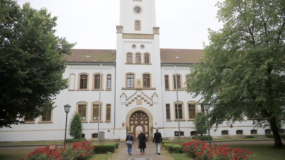 Das Auricher Schloss, in dem das Landgericht sitzt. Foto: Archiv