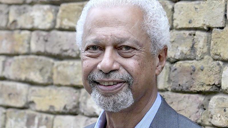 Der tansanische Schriftsteller Abdulrazak Gurnah wurde mit dem Nobelpreis für Literatur ausgezeichnet. Foto: Kirsty Wigglesworth/AP/dpa