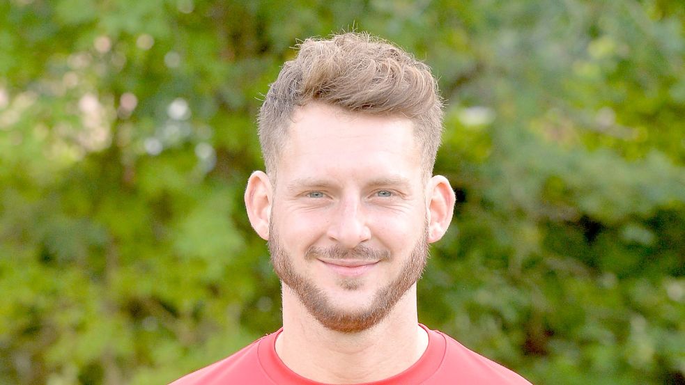 Jürgen Zimmermann erzielte das wichtige 1:0 für Germania Wiesmoor. Foto: Bernd Wolfenberg