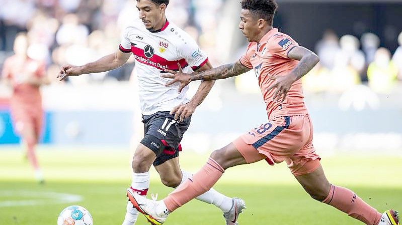 Stuttgarts Omar Marmoush (l) soll gegen Mainz von Beginn an auflaufen. Foto: Tom Weller/dpa