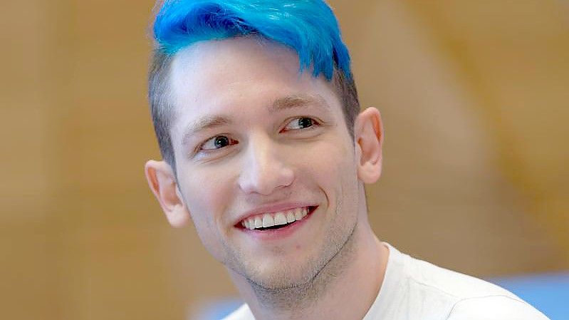 Der Youtuber Rezo wurde von Youtube als „Creator des Jahres“ ausgezeichnet. Foto: Henning Kaiser/dpa