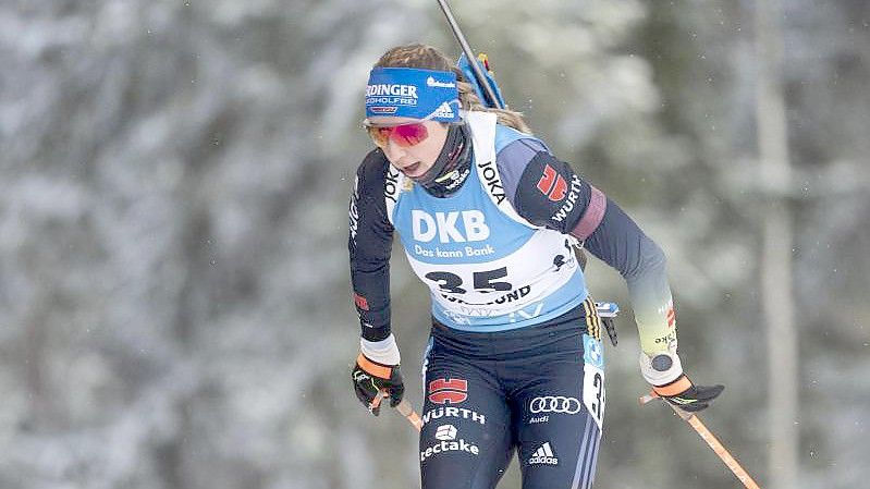 Lief in Östersund auf Platz fünf: Franziska Preuß. Foto: Fredrik Sandberg/TT NEWS AGENCY/AP/dpa