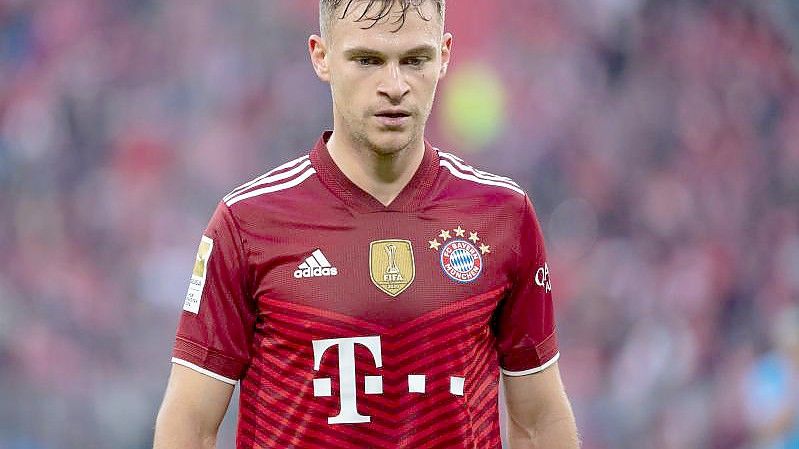 Wird erst in einer guten Woche wieder ins Training einsteigen: Bayern-Profi Joshua Kimmich. Foto: Sven Hoppe/dpa