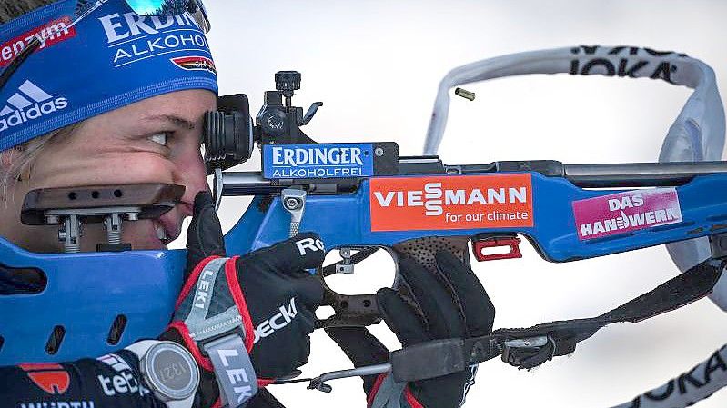 Biathletin Vanessa Hinz verpasste die Top 20. Foto: Olivier Chassignole/AFP/dpa