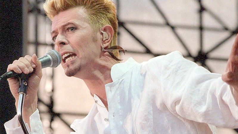 Der britische Musiker David Bowie (1997). Foto: Markus Beck/dpa