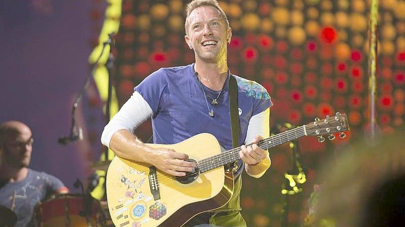 Coldpaly-Sänger Chris Martin bei einem Konzert 2017 in den USA. Foto: Scott Roth/Invision/AP/dpa