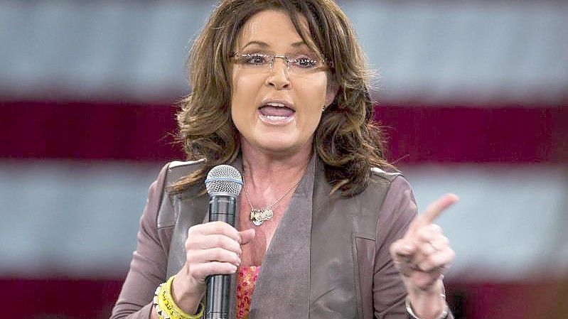 Sarah Palin, ehemalige Gouverneurin von Alaska, bei einer Wahlkampfveranstaltung für Donald Trump im Jahr 2016. Foto: Jim Lo Scalzo/EPA/dpa