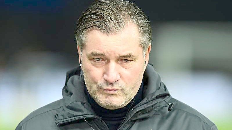 Michael Zorc sieht die Bundesligisten im Nachteil. Foto: Soeren Stache/dpa-Zentralbild/dpa