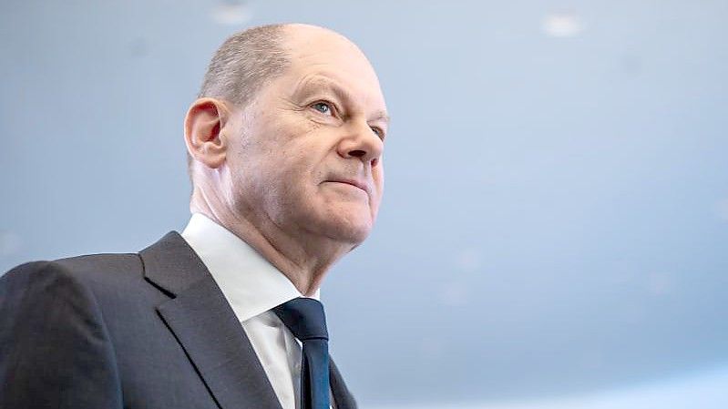 Olaf Scholz fliegt nach Washington zu einem Treffen mit US-Präsident Joe Biden. Foto: Michael Kappeler/dpa