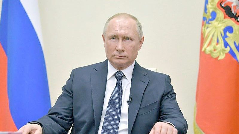 Die Übung steht unter Führung des Präsidenten Wladimir Putin. Foto: XinHua/dpa