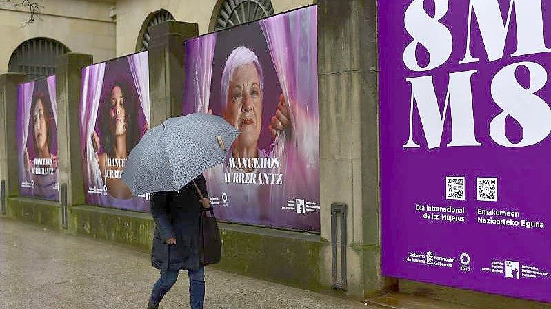 Die EU-Kommission hat am Internationalen Frauentag ein Gesetz vorgeschlagen, das die Bekämpfung von Gewalt gegen Frauen erstmals EU-weit regeln soll. Foto: Alvaro Barrientos/AP/dpa