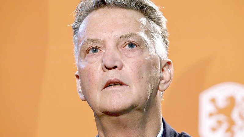 Der niederländische Nationalcoach Louis van Gaal hat Prostatakrebs. Foto: Maurice Van Steen/ANP/dpa