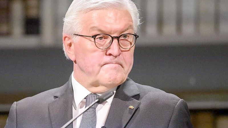 Bundespräsident Frank-Walter Steinmeier äußerst sich zum russischen Angriffskrieg gegen die Ukraine. Foto: Julian Stratenschulte/dpa