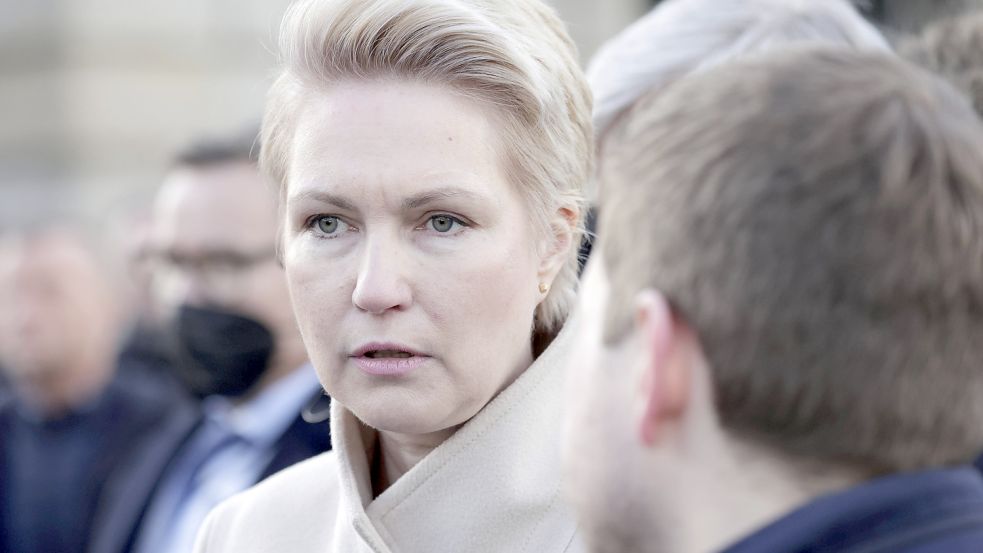 Manuela Schwesig steht unter massivem Druck. Foto: imago images/Jens Schicke