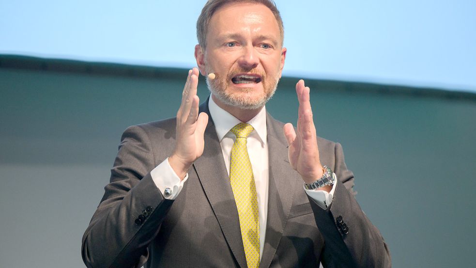 FDP-Chef Christian Lindner kritisiert geplante pro-russische Demonstrationen am 8. Mai. Foto: Julian Stratenschulte