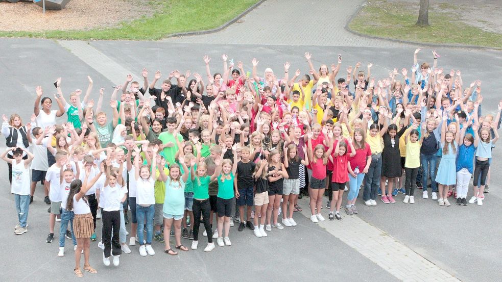 Das ist er, der neue fünfte Jahrgang der Realschule Aurich. Foto: privat