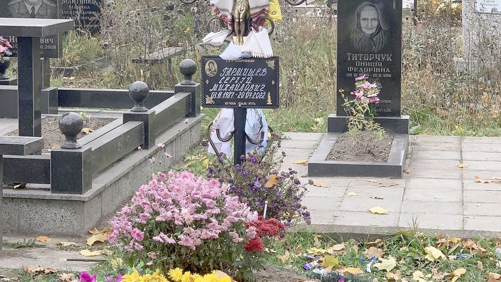 Einer von vielen gefallenen ukrainischen Soldaten. Foto: Michael Clasen