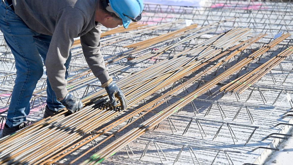 Sozialwohnungen werden in Norden schon lange nicht mehr gebaut. Jetzt will die Stadt die Sache selbst in die Hand nehmen. Foto: DPA