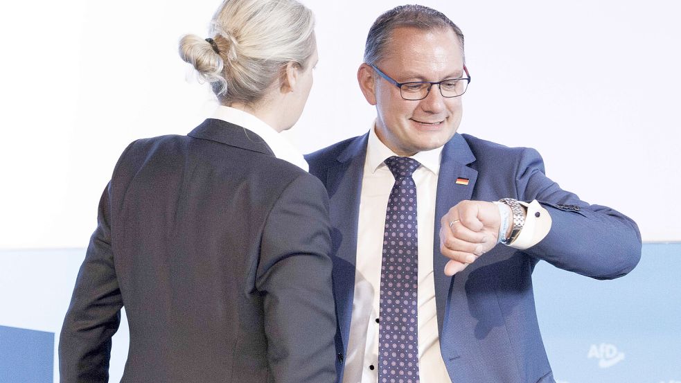 Zeit der EU-Feinde bei der AfD? Die Parteichefs Alice Weidel und Tino Chrupalla bemühen sich, diesen Eindruck zu entkräften. Doch die Wahlliste spricht eine deutliche Sprache. Foto: dpa/Carsten Koall