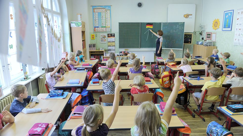 Ab 2026 gilt in Grundschulen ein Anspruch auf Ganztagsförderung. Foto: Jens Kalaene/DPA