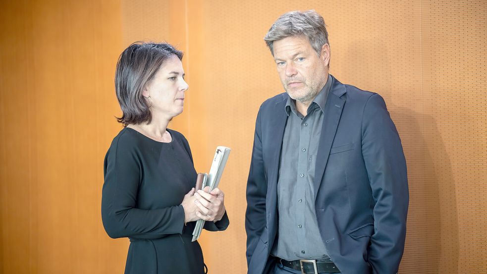 Die Stars der Grünen: Außenministerin Annalena Baerbock und Wirtschaftsminister Robert Habeck. Geben sie den Ton beim Parteitag in Karlsruhe an? Foto: dpa/Michael Kappeler