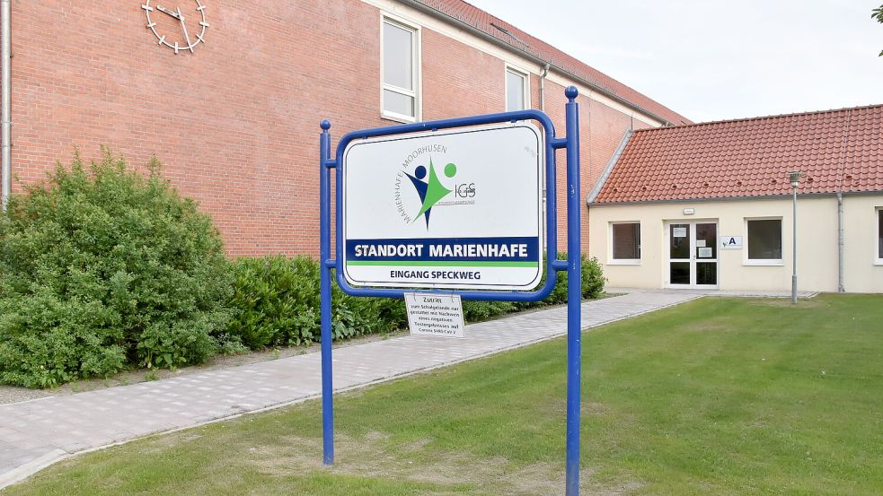 Die Oberstufe der IGS Marienhafe-Moorhusen befindet sich in Marienhafe. Dort werden die Jahrgänge 9 bis 13 unterrichtet. Foto: Thomas Dirks