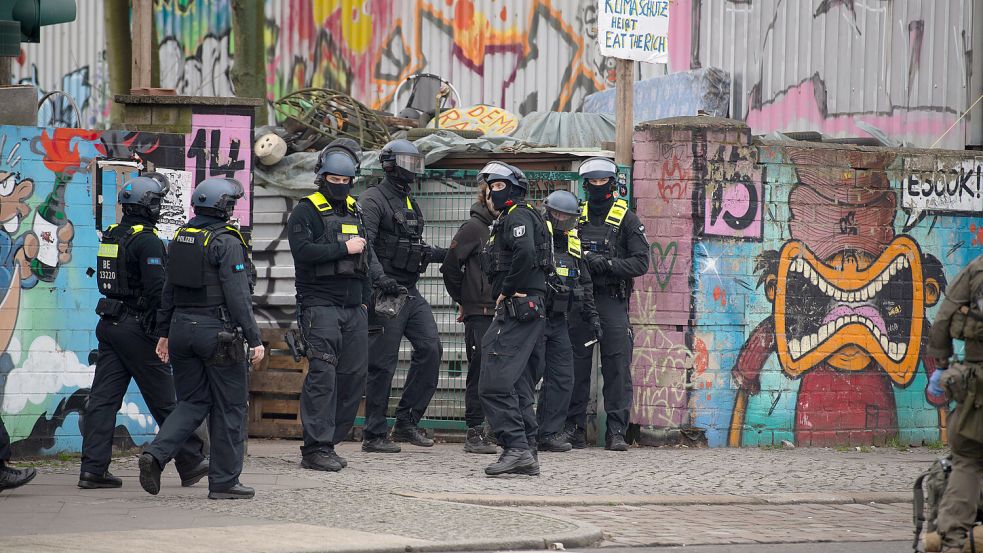 Die Berliner Polizei kritisiert nicht nur das Vorgehen der Niedersachsen-SEK, sondern auch deren schlechte Kommunikation. Foto: dpa/Paul Zinken