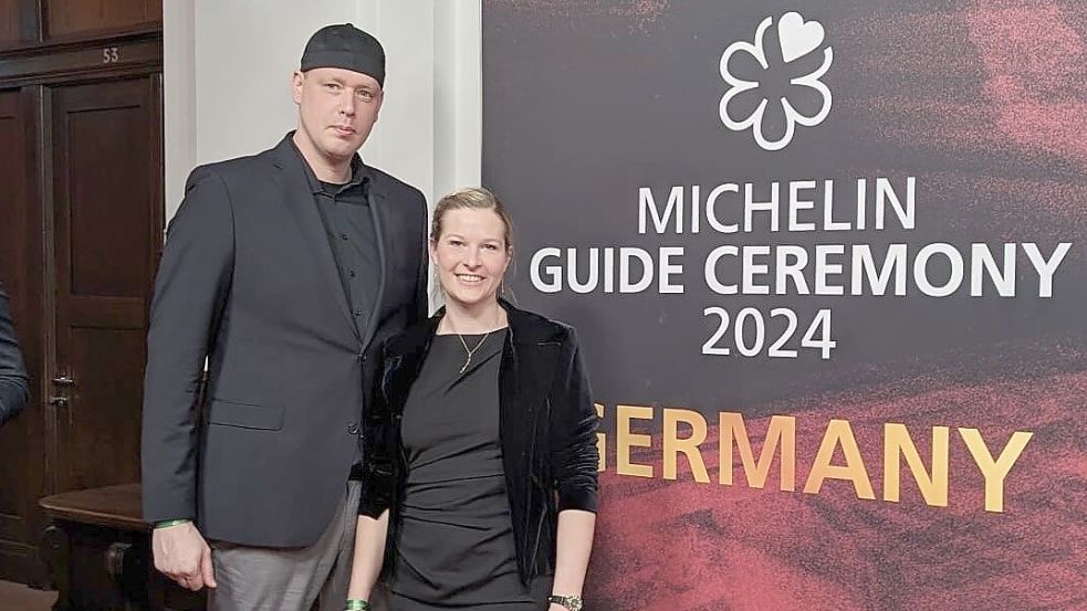 Sie haben es geschafft: Timo Plenter und Ina Stuke waren bei der Preisverleihung in Hamburg erfolgreich. Foto: Stuke