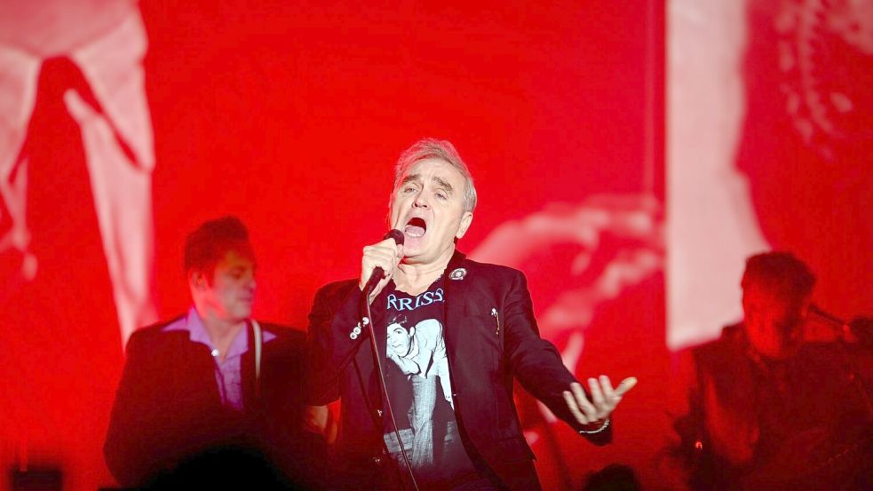 Der britische Sänger und ehemalige Smiths-Frontmann Morrissey wird 65. Foto: Robin Burns/ZUMA Press Wire/dpa