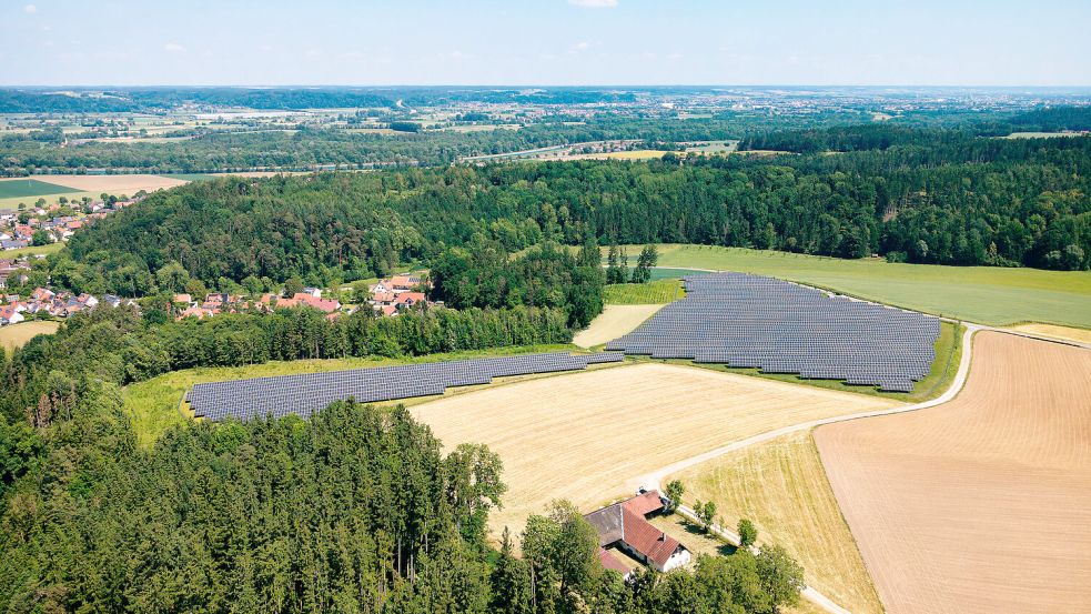 Solarpark im niederbayerischen Großschwaiba.