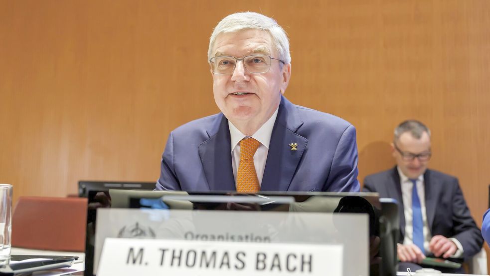 IOC-Präsident Thomas Bach geht trotz der angekündigten Neuwahlen in Frankreich von einem reibungslosen Ablauf der Sommerspiele in Paris aus. Foto: Salvatore Di Nolfi/KEYSTONE/dpa