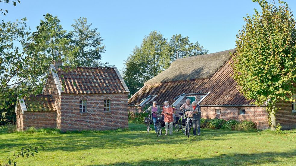 Jeden Mittwoch werden in „Heitens Huus“ bei einer Teedtied interessante Geschichten zur Vergangenheit des Hauses erzählt. Foto: Luis Bonito