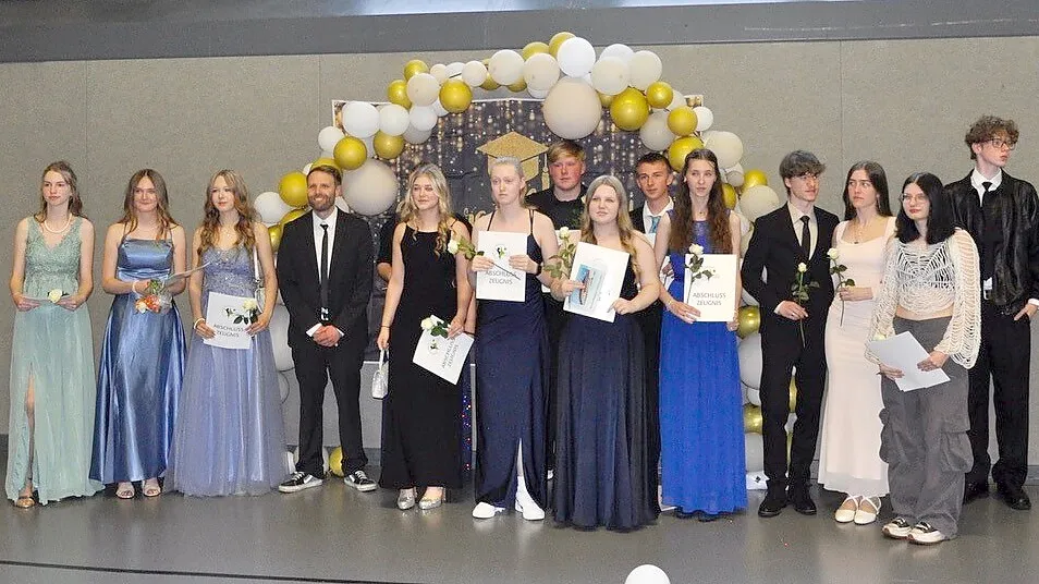 Die Klasse 10 e mit Klassenlehrer Sebastian Kranz. Foto: privat