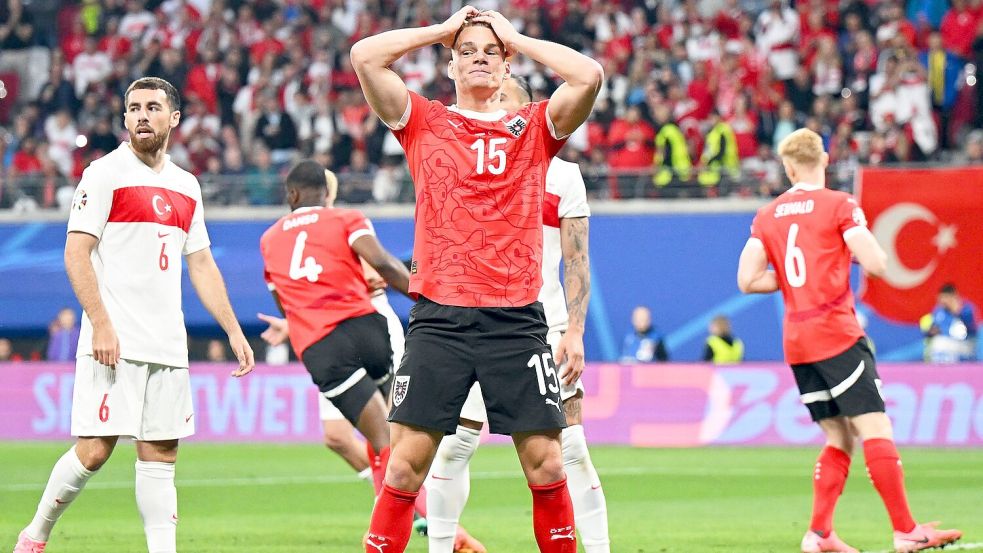 Niederlage gegen die Türkei: Achtelfinal-Aus für Österreich. Foto: Robert Michael/dpa