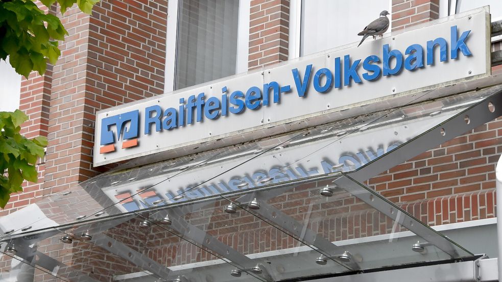 Vom Absturz des Immobilienfonds sind auch Kunden der ostfriesischen Genossenschaftsbanken betroffen. Foto: Thomas Dirks