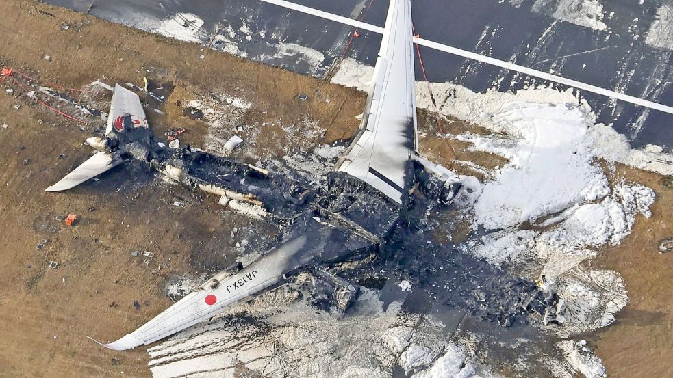 Fünf Menschen kamen bei dem Zusammenstoß ums Leben. (Archivbild) Foto: Uncredited/Kyodo News/AP