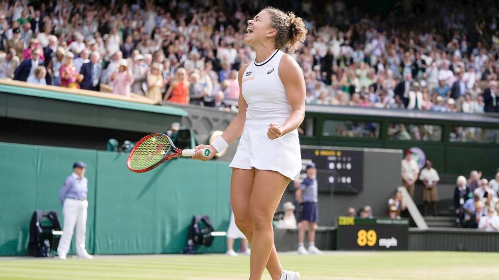 Die italienische Tennisspielerin Jasmine Paolini greift in Wimbledon nach ihrem ersten Grand-Slam-Titel. Foto: Alberto Pezzali/AP/dpa