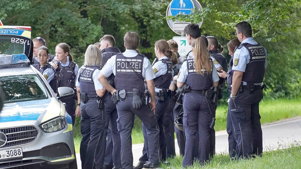 Die Ermittler gehen derzeit von einer familieninternen Tat aus. Foto: Jannik Nölke/dpa