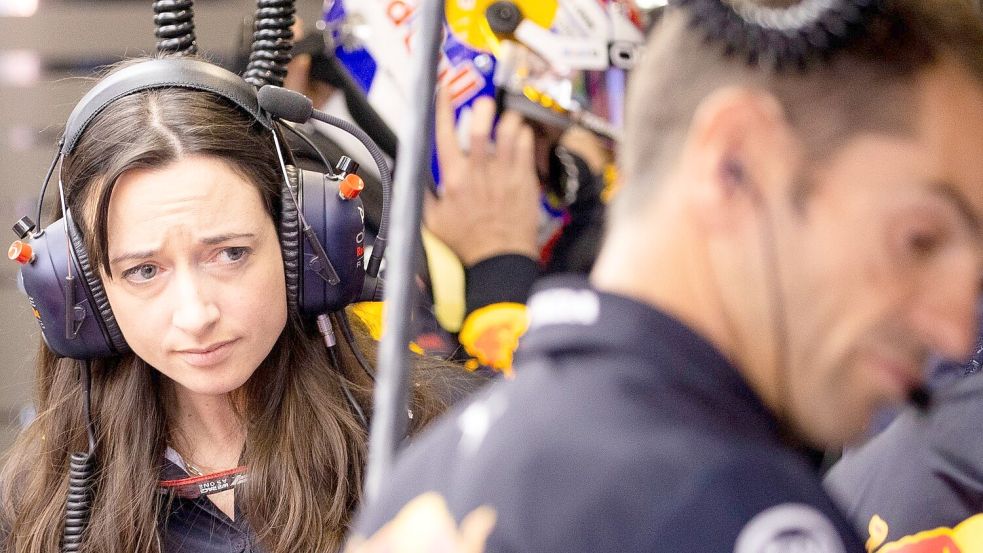 Hannah Schmitz ist für die Rennstrategien bei Red Bull maßgeblich verantwortlich. Foto: Remko de Waal/ANP/dpa