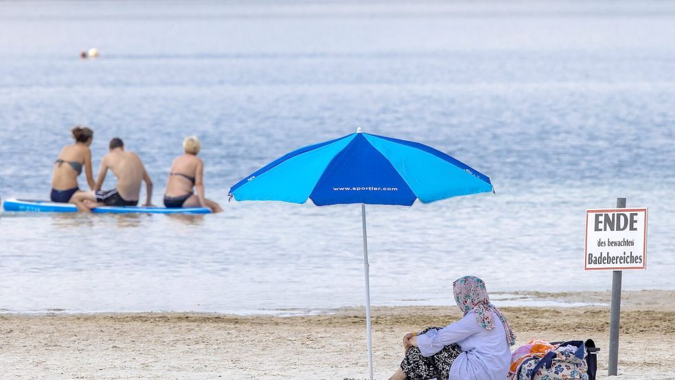 Beim Baden im Neustädter See ist ein 62-Jähriger aus Schwerin ums Leben gekommen. Foto: Jens Büttner/dpa-Zentralbild/dpa